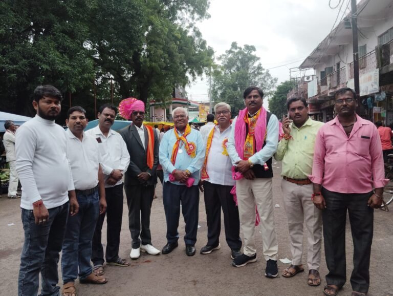 रहली में धूमधाम से मनाया गया भगवान लव-कुश का जन्मोत्सव नशामुक्त एवं शिक्षित समाज के निर्माण का लिया संकल्प, पूर्व मंत्री गोपाल भार्गव ने किया समाज को प्रेरित