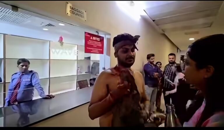 मेरठ के शॉप्रिक्स मॉल में परिवार से मारपीट का मामला, पुलिस से कार्रवाई की मांग