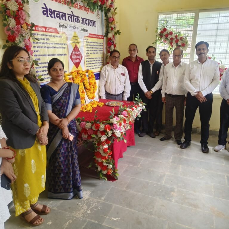 पोहरी न्यायालय में नेशनल लोक अदालत आयोजित, 64.11 लाख रुपये से अधिक की वसूली 61 आपराधिक एवं 17 चेक बाउंस प्रकरणों का निराकरण, 145 व्यक्ति हुए लाभान्वित