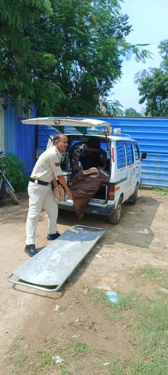 नेवरगांव में पिकअप और बाइक की भिड़ंत में बाइक सवार की मौत वाहन चालक पुलिस की अभिरक्षा में, मर्ग कायम कर जांच जारी