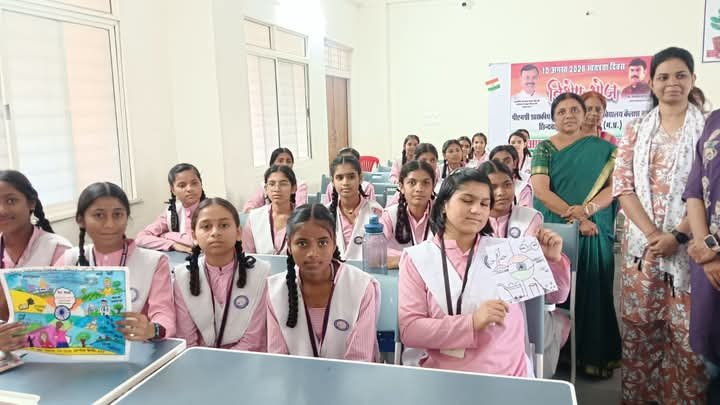 सेवा संकल्प अभियान 2026 के तहत संकुल स्तरीय प्रतियोगिताओं का आयोजन भाषण, चित्रकला, निबंध एवं नाटक प्रतियोगिताओं में विद्यार्थियों ने उत्साह से लिया भाग