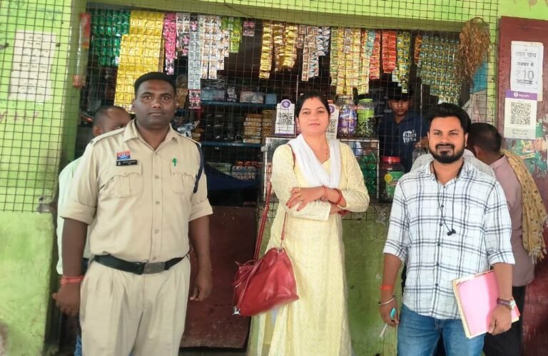 जिला अस्पताल के आसपास चला तंबाकू नियंत्रण अभियान, 10 दुकानों पर 6,500 रुपये की चालानी कार्रवाई