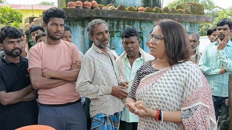 सेवा संकल्प अभियान के तहत कलेक्टर अंजू पवन भदौरिया ने कोकोमटा एवं सरई में शिविरों का किया निरीक्षण