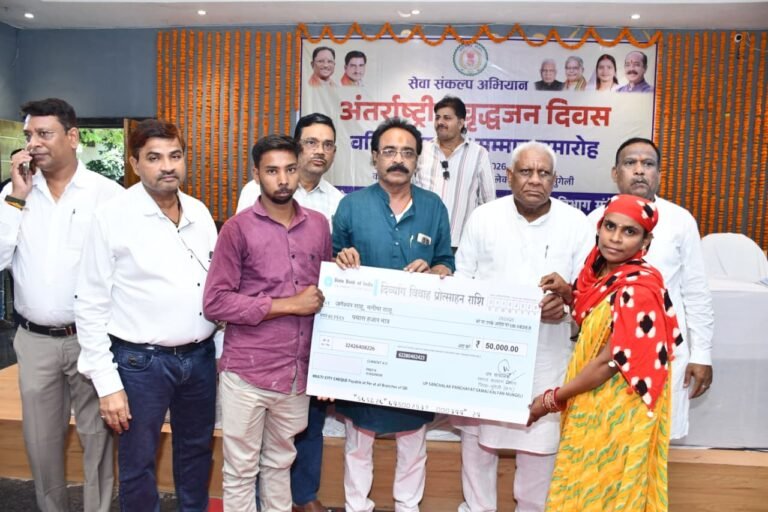 अंतर्राष्ट्रीय वृद्धजन दिवस पर वरिष्ठ नागरिकों का सम्मान, 500 वरिष्ठजनों सहित 30 दिव्यांगजनों को मिला योजनाओं का लाभ
