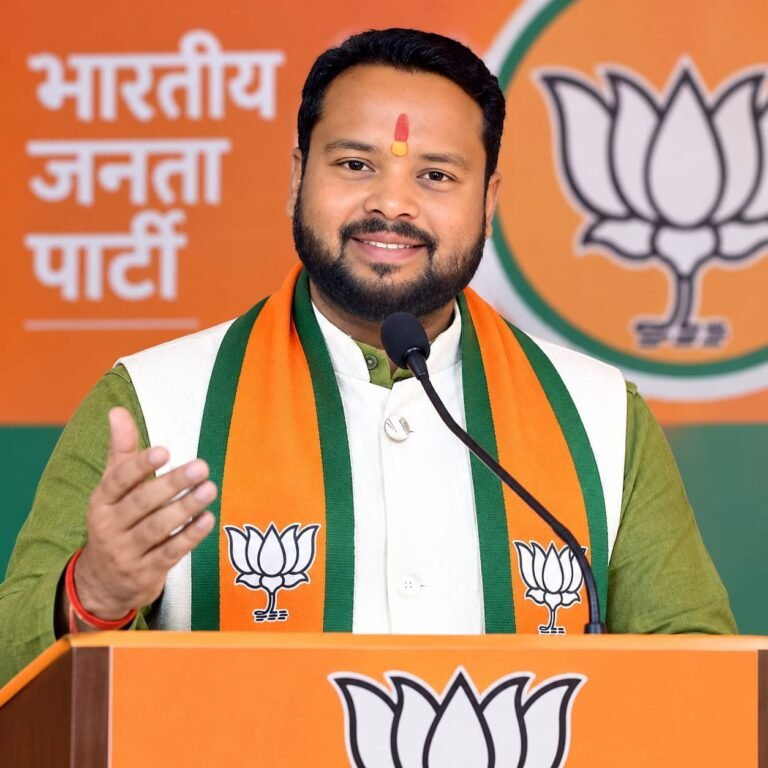 अमलीपदर को विकासखंड बनाने की मंजूरी से क्षेत्र में खुशी, देवेंद्र ठाकुर ने दी बधाई लंबे समय से चली आ रही मांग पूरी होने की दिशा में कदम, प्रशासनिक सुविधाओं और विकास कार्यों के विस्तार की उम्मीद