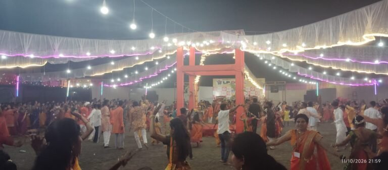 सौंसर क्षेत्र में नवरात्रि की धूम, जगह-जगह गरबा महोत्सव का आयोजन मंदिरों में उमड़ रही श्रद्धालुओं की भीड़, भक्ति और उत्साह के साथ मनाया जा रहा पर्व