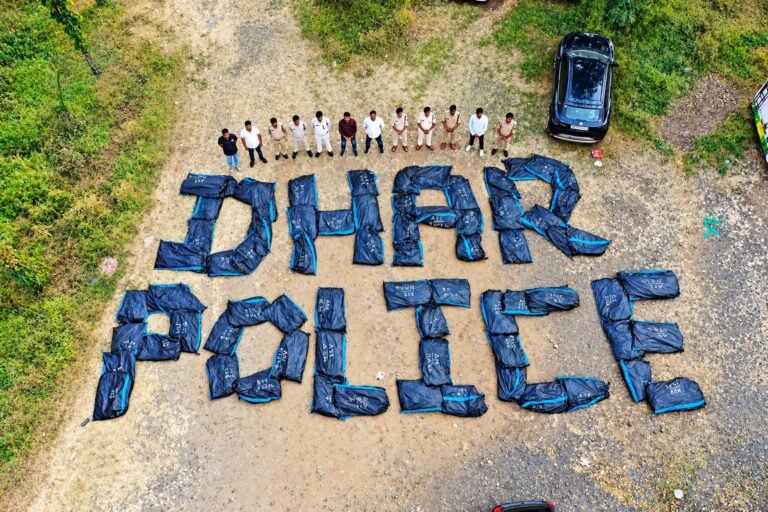 राजगढ़ पुलिस की बड़ी कार्रवाई, वन क्षेत्र से 3,345 गांजे के पौधे  जब्त पौधों का कुल वजन 3,695 किलोग्राम, अनुमानित कीमत 4.43 करोड़ रुपये; मामले में जांच और आरोपी की तलाश जारी