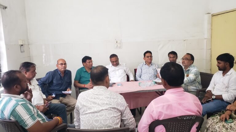 सना वद के शाशकीय अस्पताल में रोगी कल्याण समिति की बैठक संपन्न