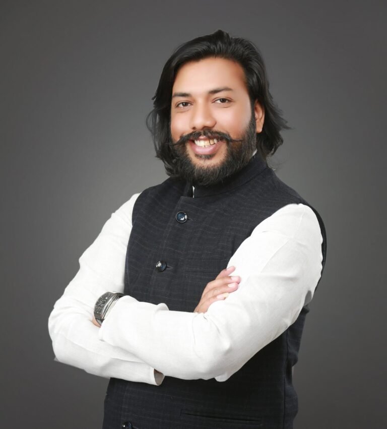 राज्योत्सव 2026: बीजापुर में कैबिनेट मंत्री गुरु खुशवंत साहेब होंगे मुख्य अतिथि 2 नवंबर को मिनी स्टेडियम में होगा जिला स्तरीय समारोह, छत्तीसगढ़ की कला, संस्कृति और गौरवशाली परंपराओं की दिखेगी झलक