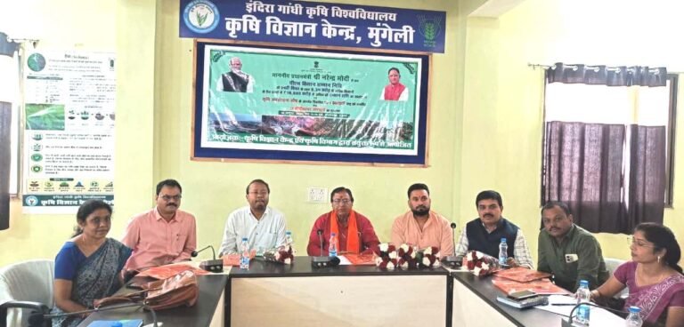 86 हजार से अधिक किसानों के खातों में पहुंचे 17.70 करोड़ रुपये प्रधानमंत्री श्री मोदी ने गुजरात के बनासकांठा से किया राशि का हस्तांतरण